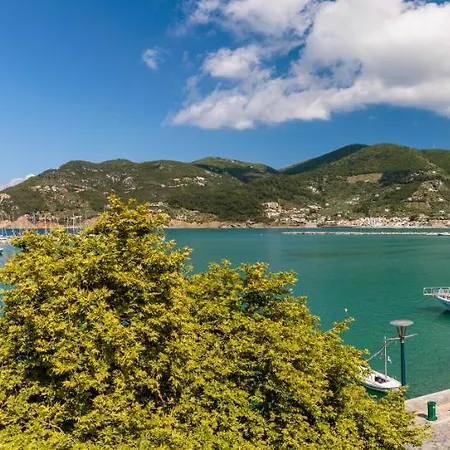 公寓 Sentefi Maisonette *