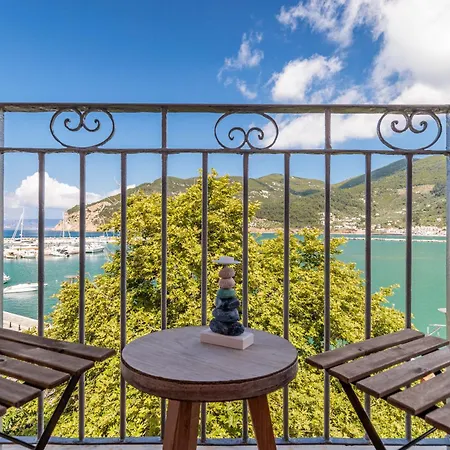 Sentefi Maisonette Skopelos Town